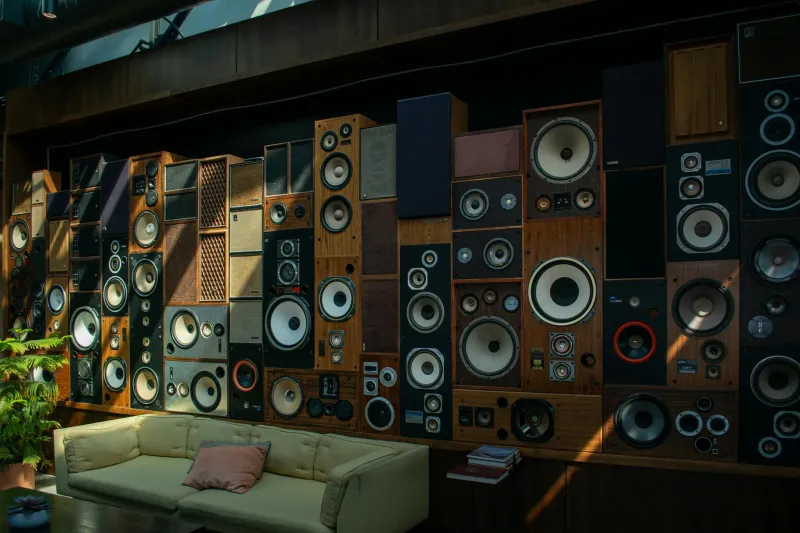 How a Nervous Dentist's Radio Experiment Programmed America to Shop to Elevator Music